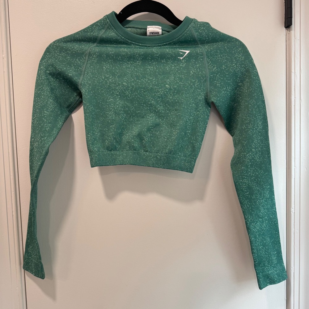 Gymshark Crop Top Long Sleeve Activewear Athletic Green‎ XS